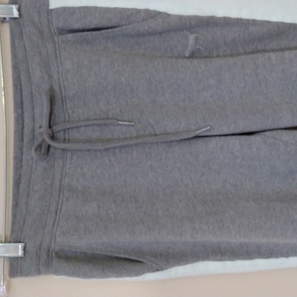 VS PINK Joggers - Picture 2 of 7